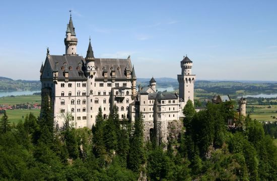 Neuschwanstien Royal Palace in Bavarian Alps